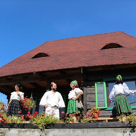 Casa Relax Hotel Văleni Екстериор снимка