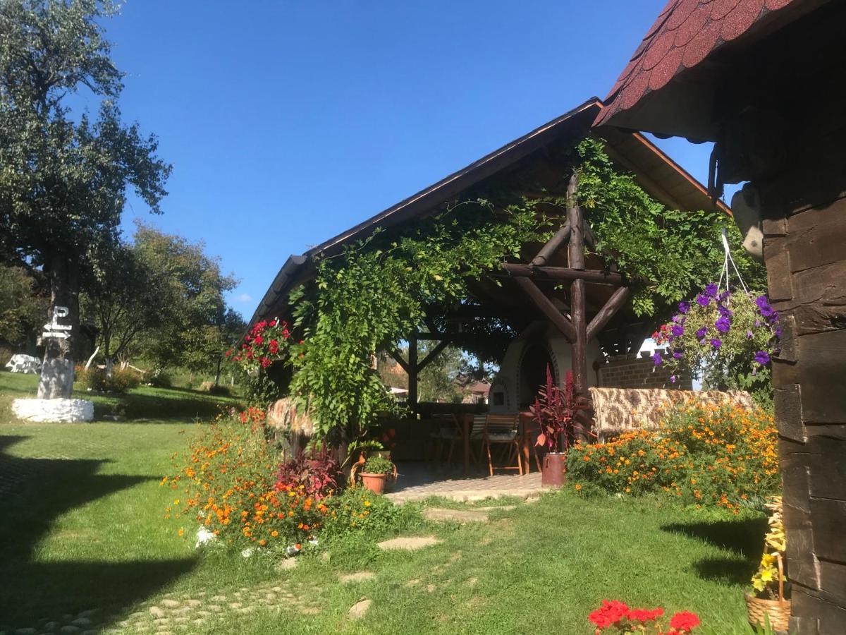 Casa Relax Hotel Văleni Екстериор снимка