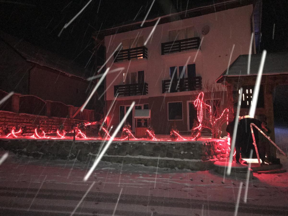 Casa Relax Hotel Văleni Екстериор снимка