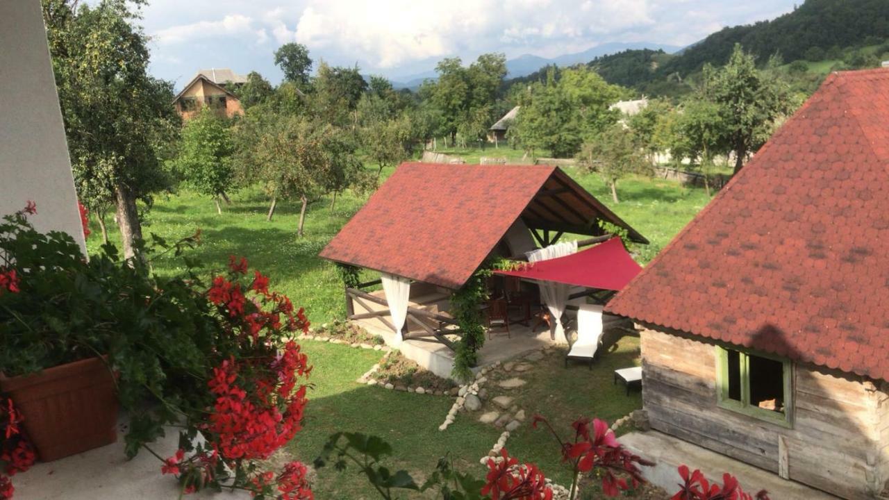 Casa Relax Hotel Văleni Екстериор снимка