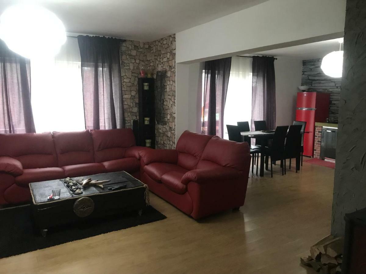Casa Relax Hotel Văleni Екстериор снимка