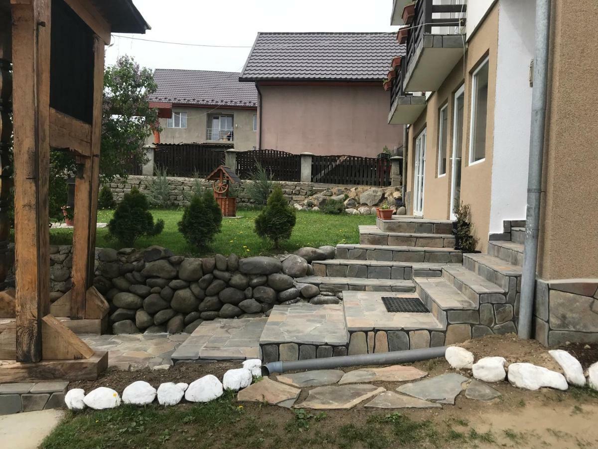 Casa Relax Hotel Văleni Екстериор снимка
