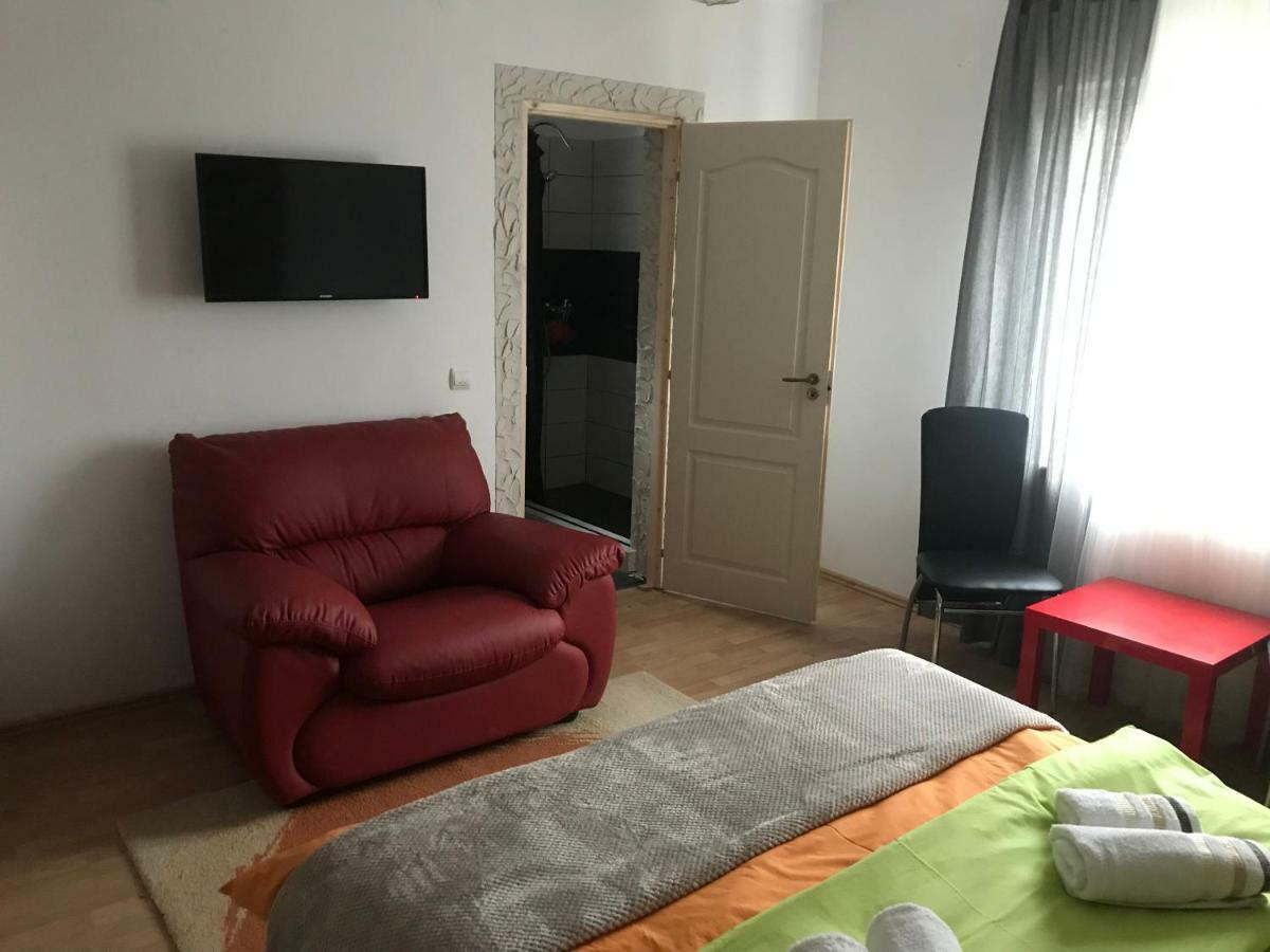 Casa Relax Hotel Văleni Екстериор снимка